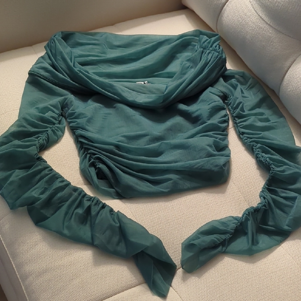 Zara Asymmetrical Green Ruched Long Sleeve Blouse Off The Shoulder